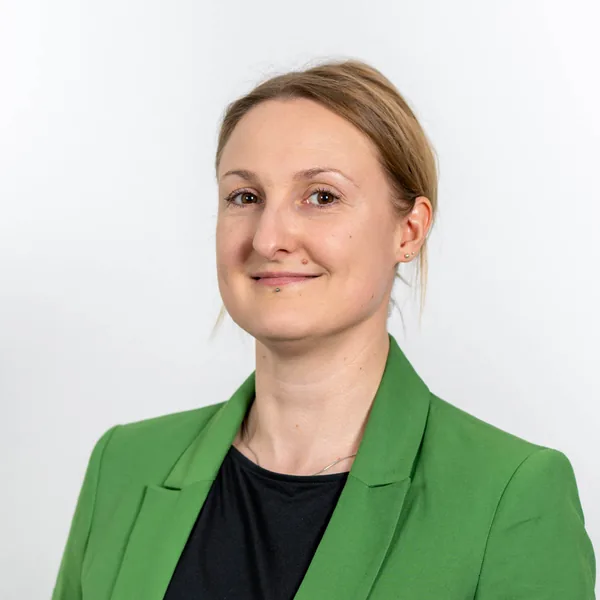 Porträt Nina Parzych, Chefin vom Dienst / Hauptstadtkorrespondentin AGRA Europe